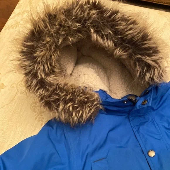 Lands’ End Kids Expedition Down Waterproof Winter Parka Royal Cobalt Blue M